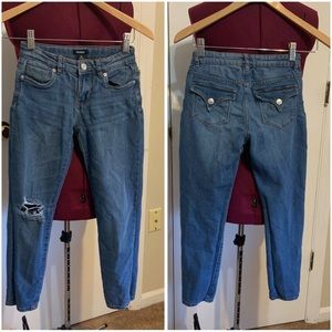 EUC Hudson Skinny Distressed Faded Blue Girls  Jeans